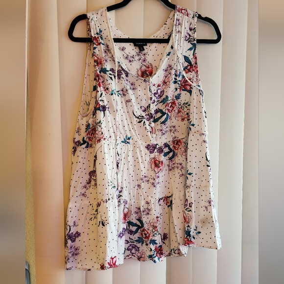 Torrid set lot bundle tank top blouses size 0x - Picture 6 of 7